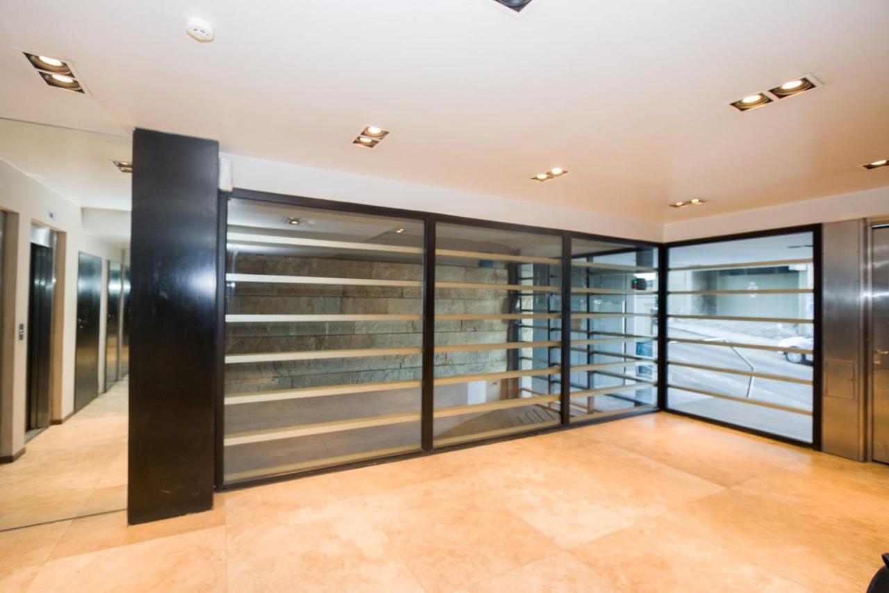 Rivadavia Apartamentos ウシュアイア エクステリア 写真