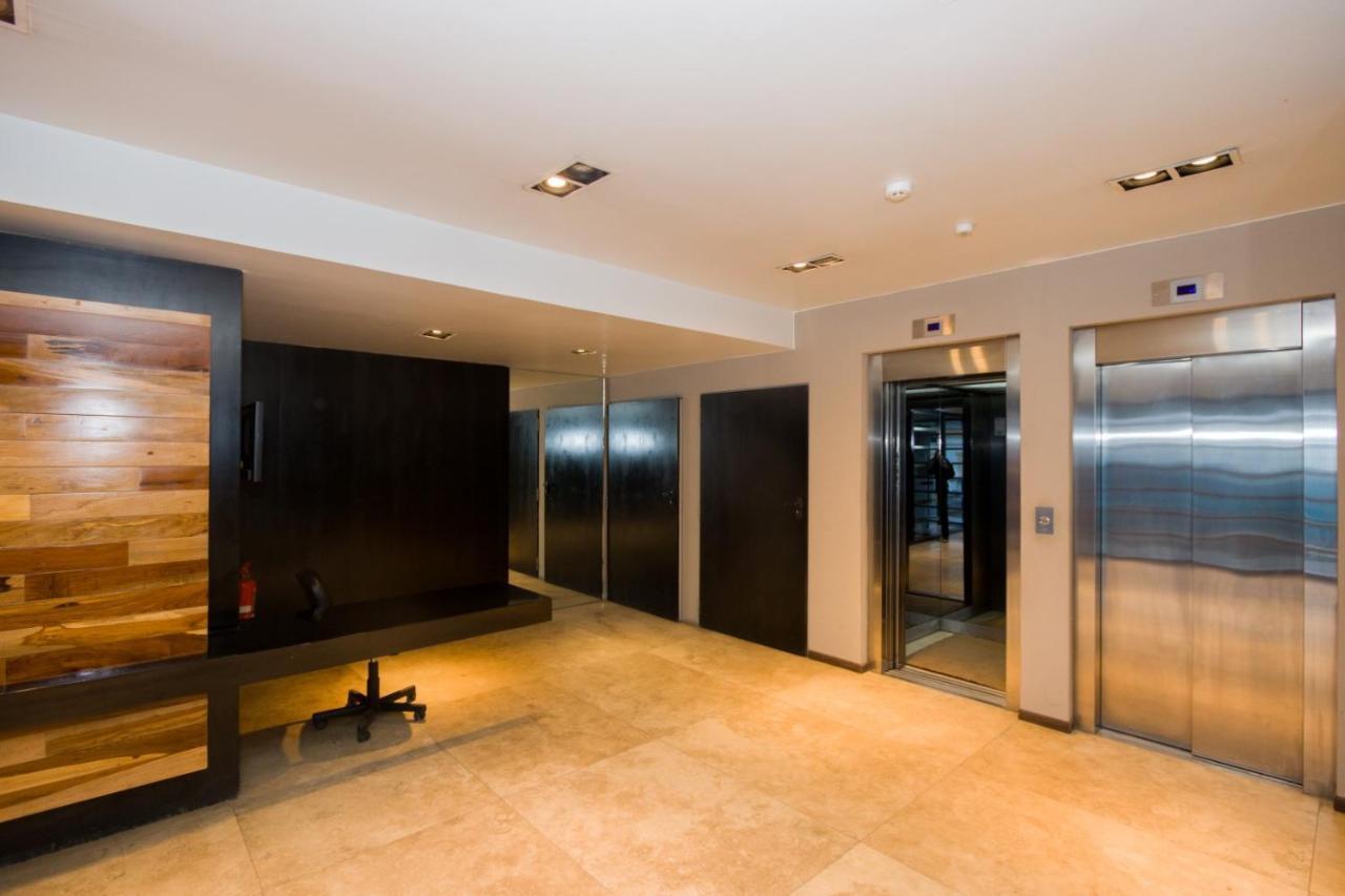 Rivadavia Apartamentos ウシュアイア エクステリア 写真
