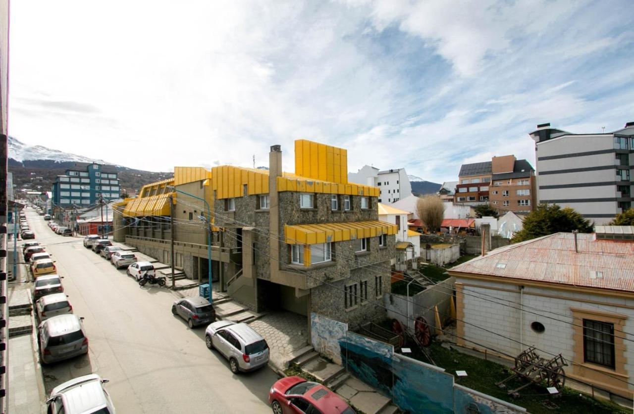 Rivadavia Apartamentos ウシュアイア エクステリア 写真