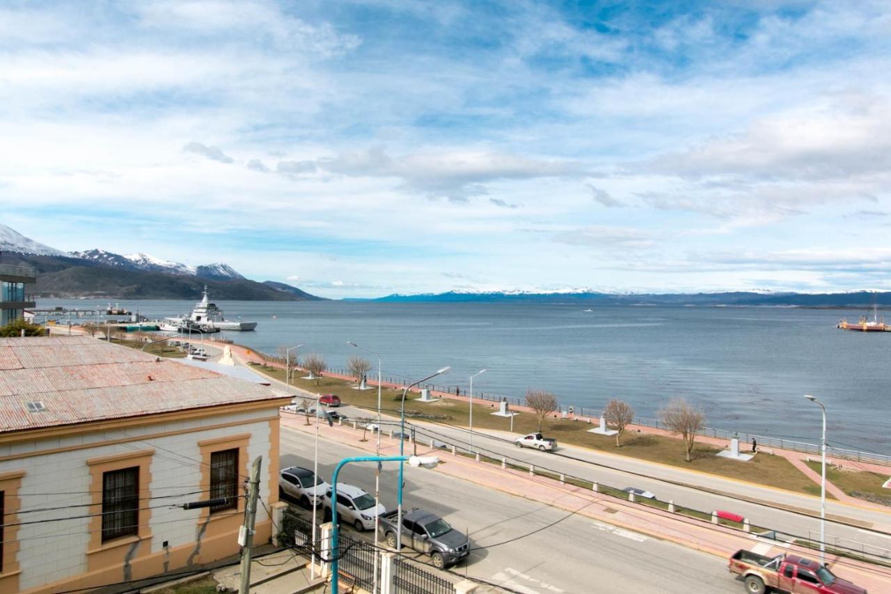 Rivadavia Apartamentos ウシュアイア エクステリア 写真